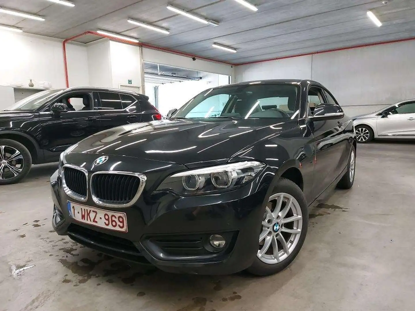 BMW 218 d Coupé ***NAVI-CUIR-XENON-PARKING AV\u0026AR*** Noir - 2