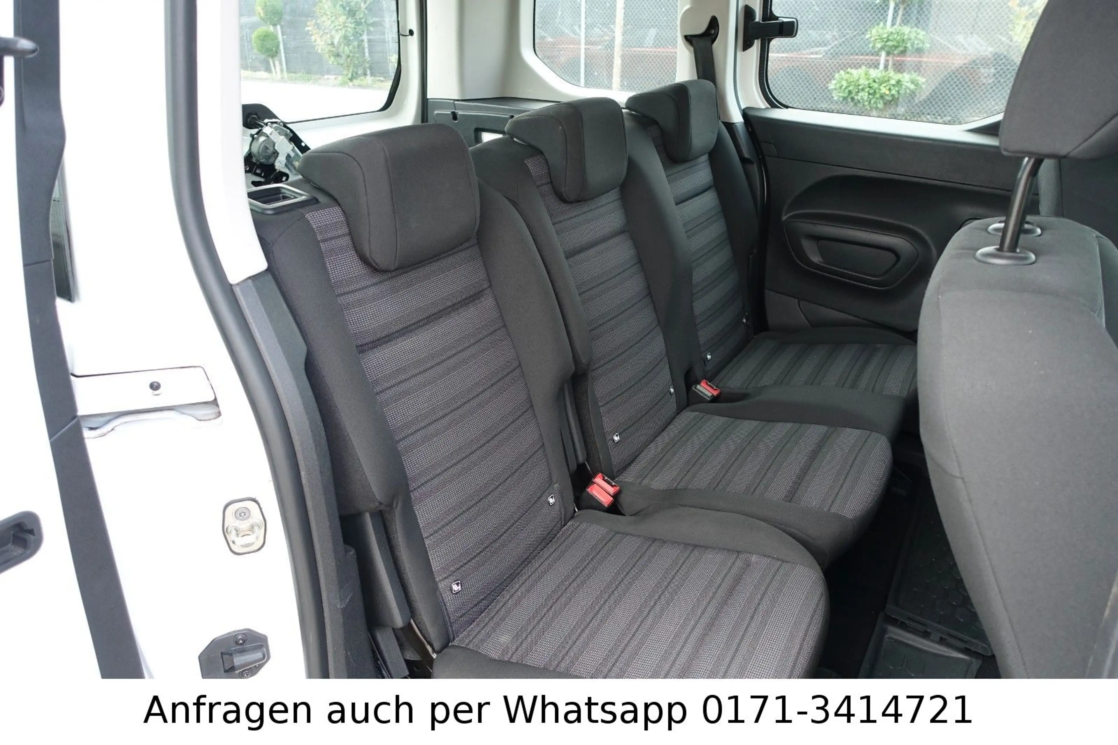 Opel Combo Life 1.5Diesel Edition — photo 10