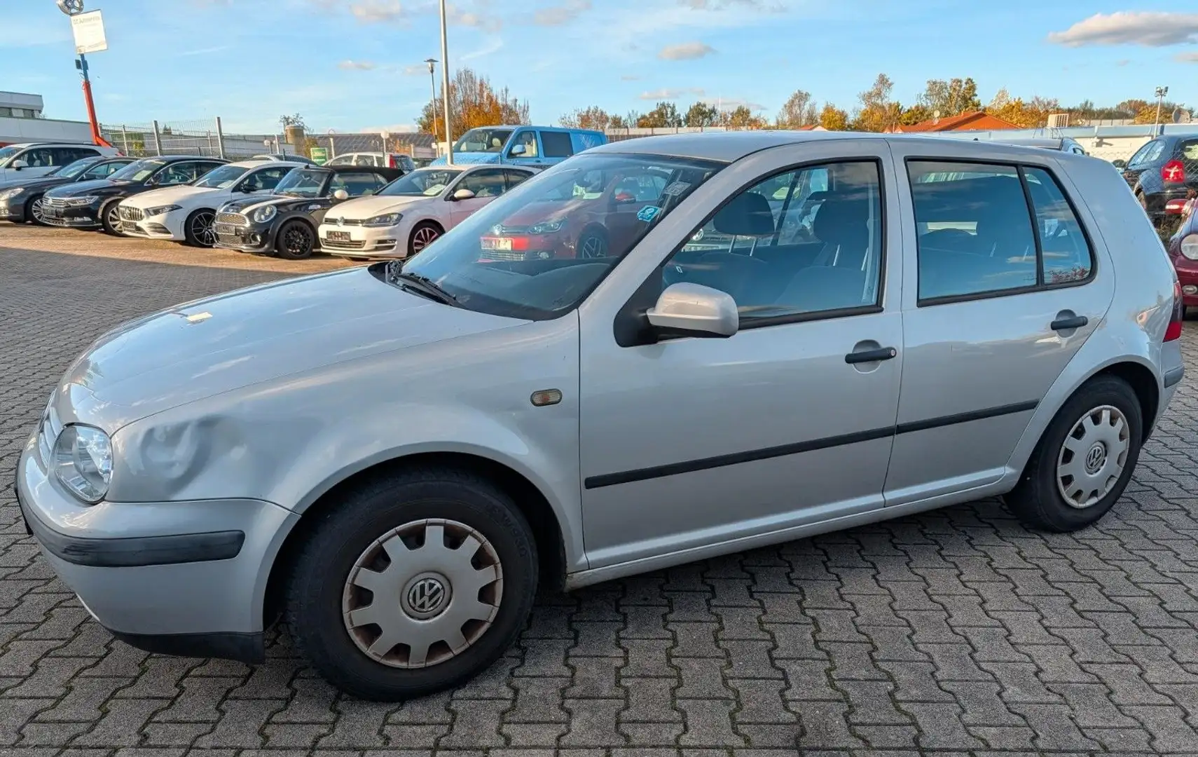 Volkswagen Golf Silber - 2