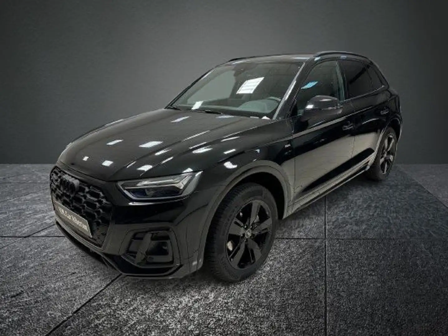 Audi Q5 40 TDI 204 CV q. S tronic S line Zwart - 1