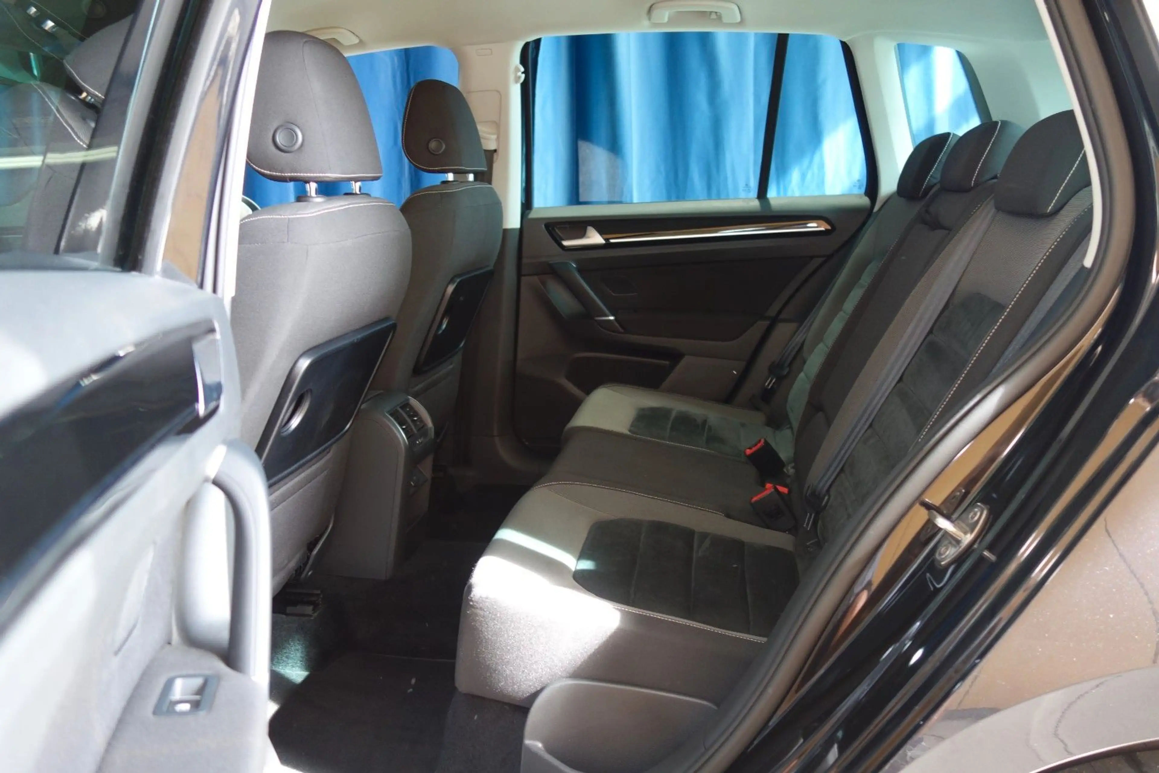 Volkswagen Golf Sportsvan 2.0 TDI highline BMT — photo 14