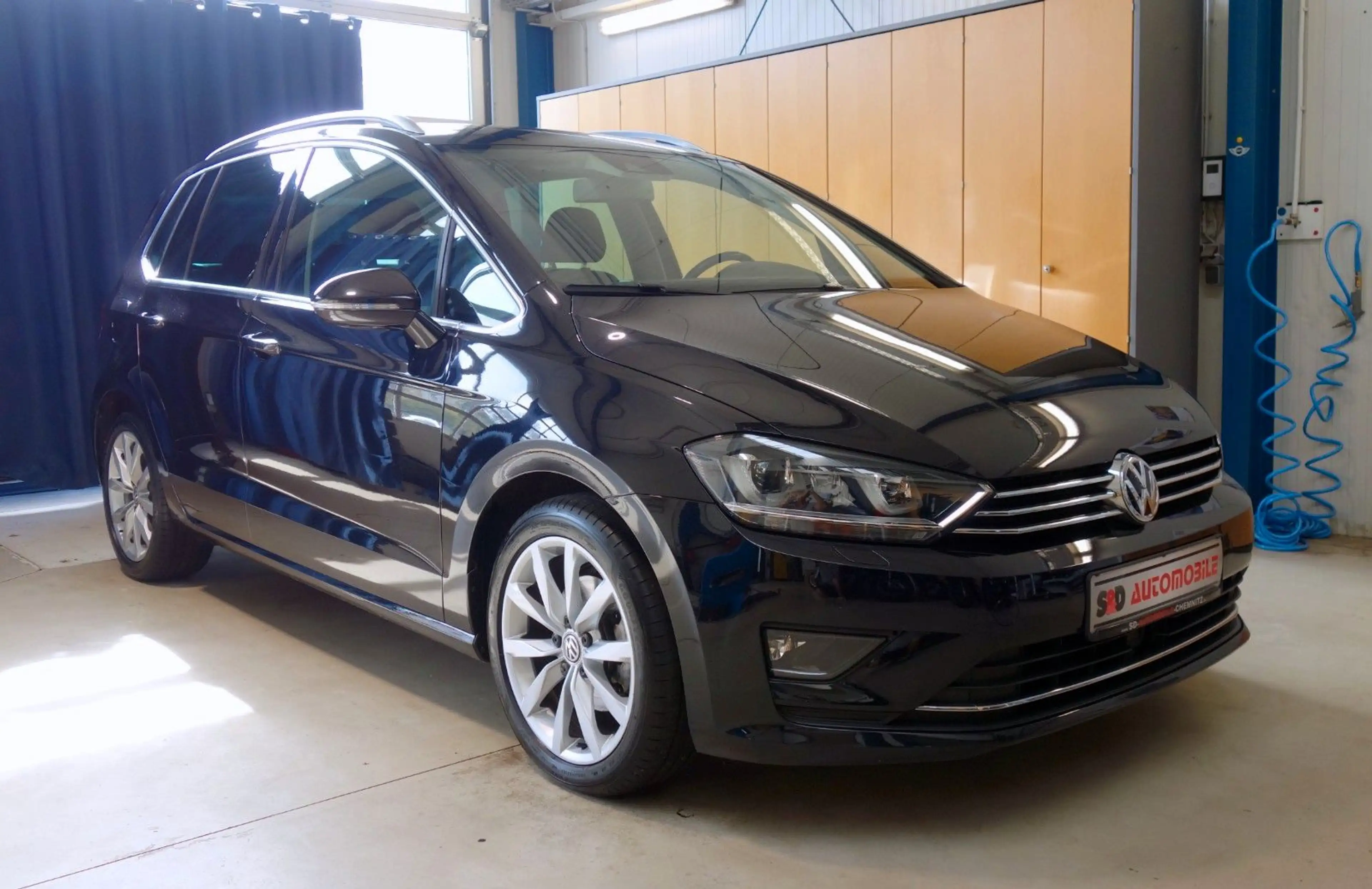 Volkswagen Golf Sportsvan 2.0 TDI highline BMT — photo 7