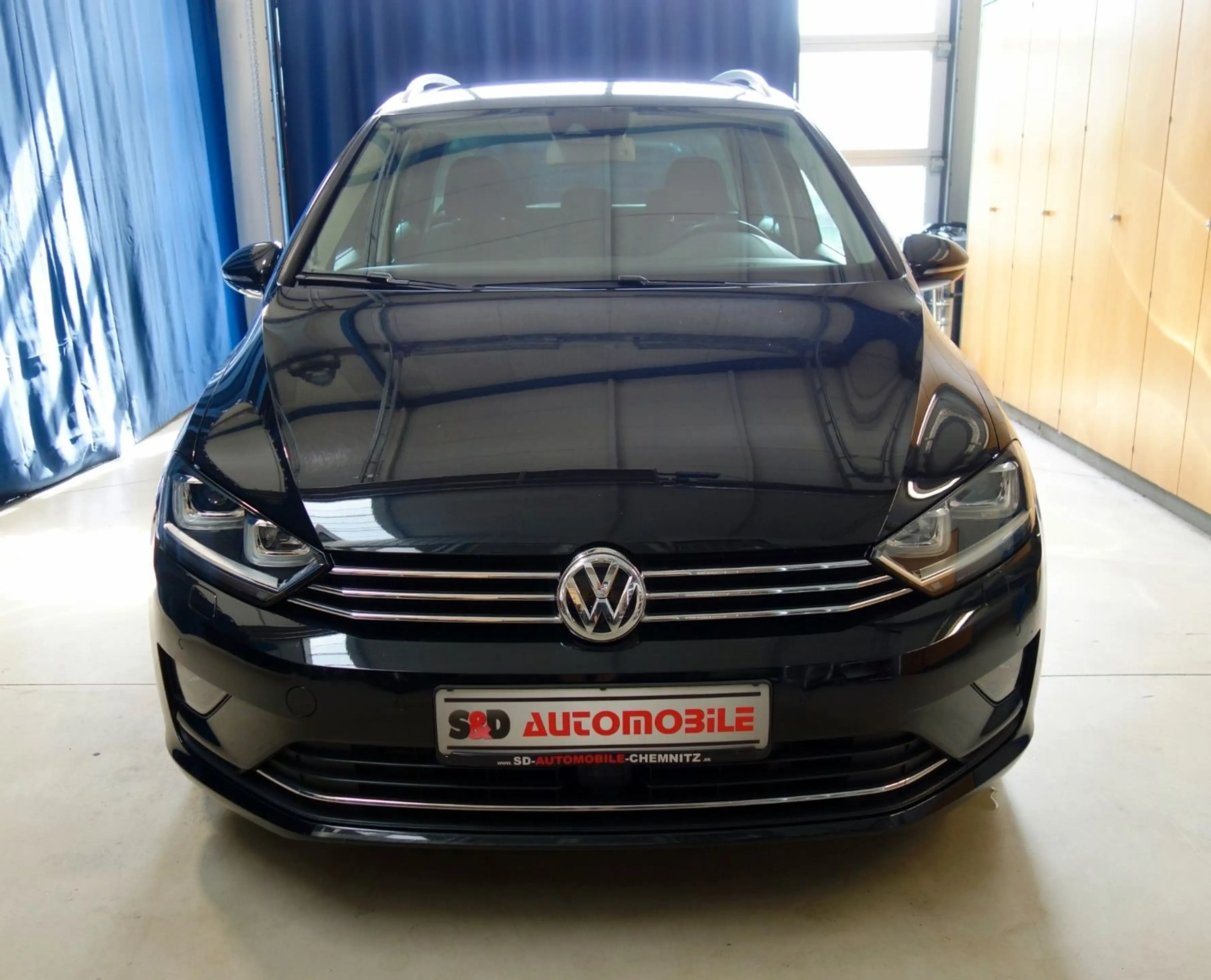 Volkswagen Golf Sportsvan 2.0 TDI highline BMT — photo 8