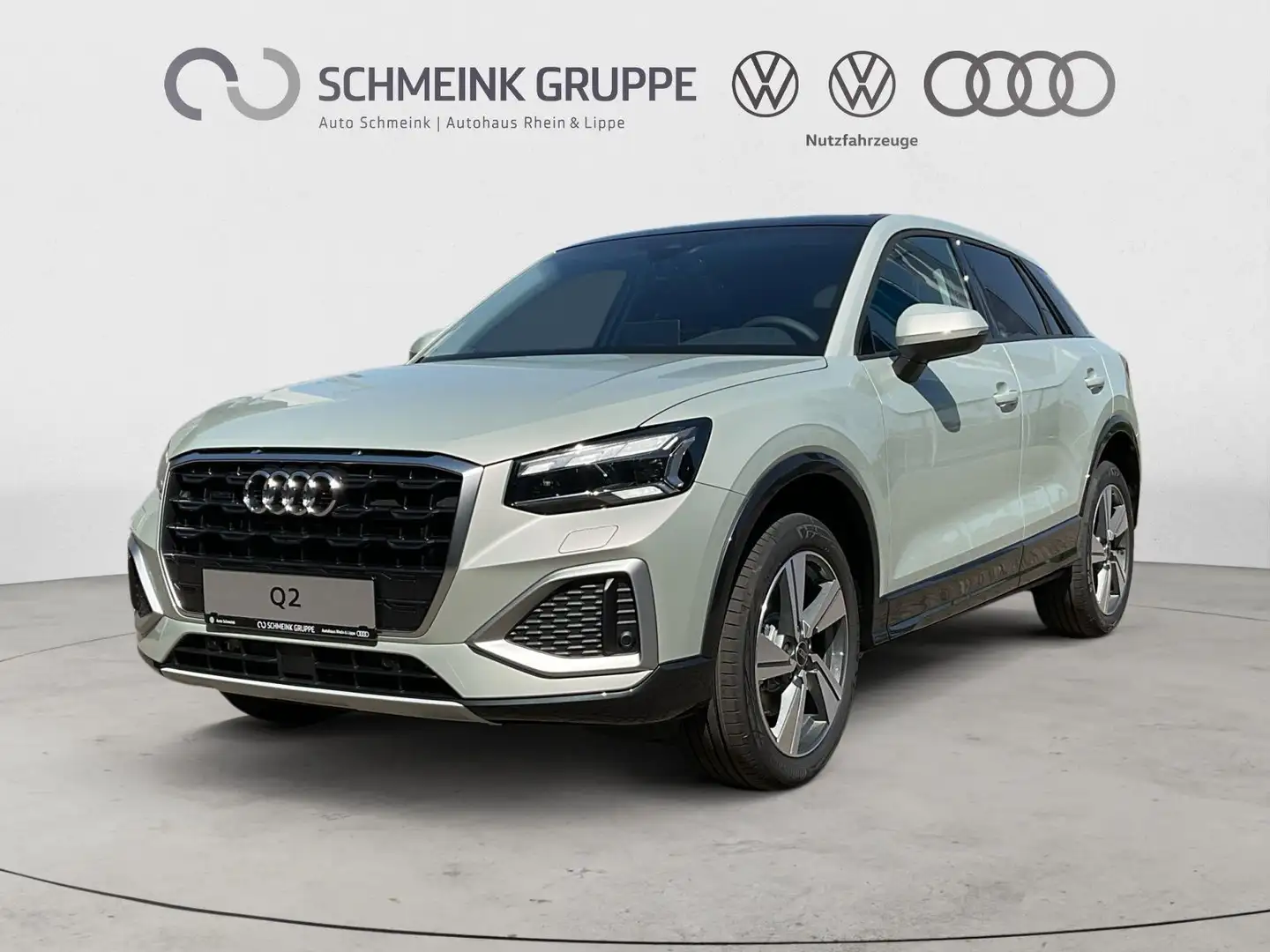 Audi Q2 advanced 35 TDI quattro Matrix Sonos Pano AHK Silber - 1