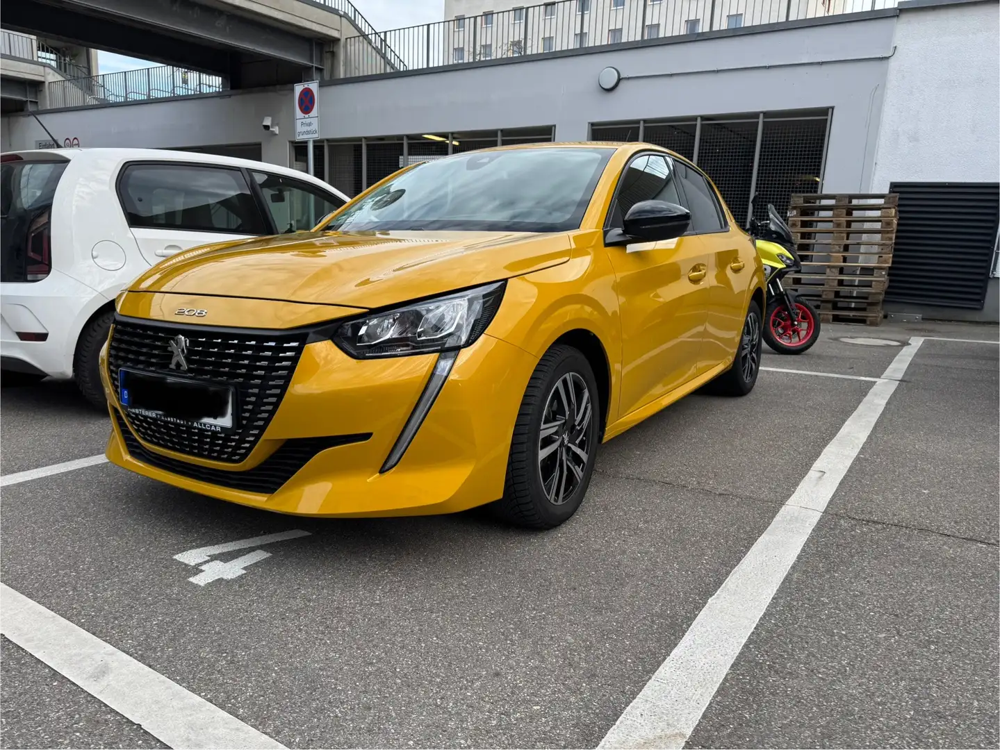 Peugeot 208 BlueHDi 100 Allure Pack - 2