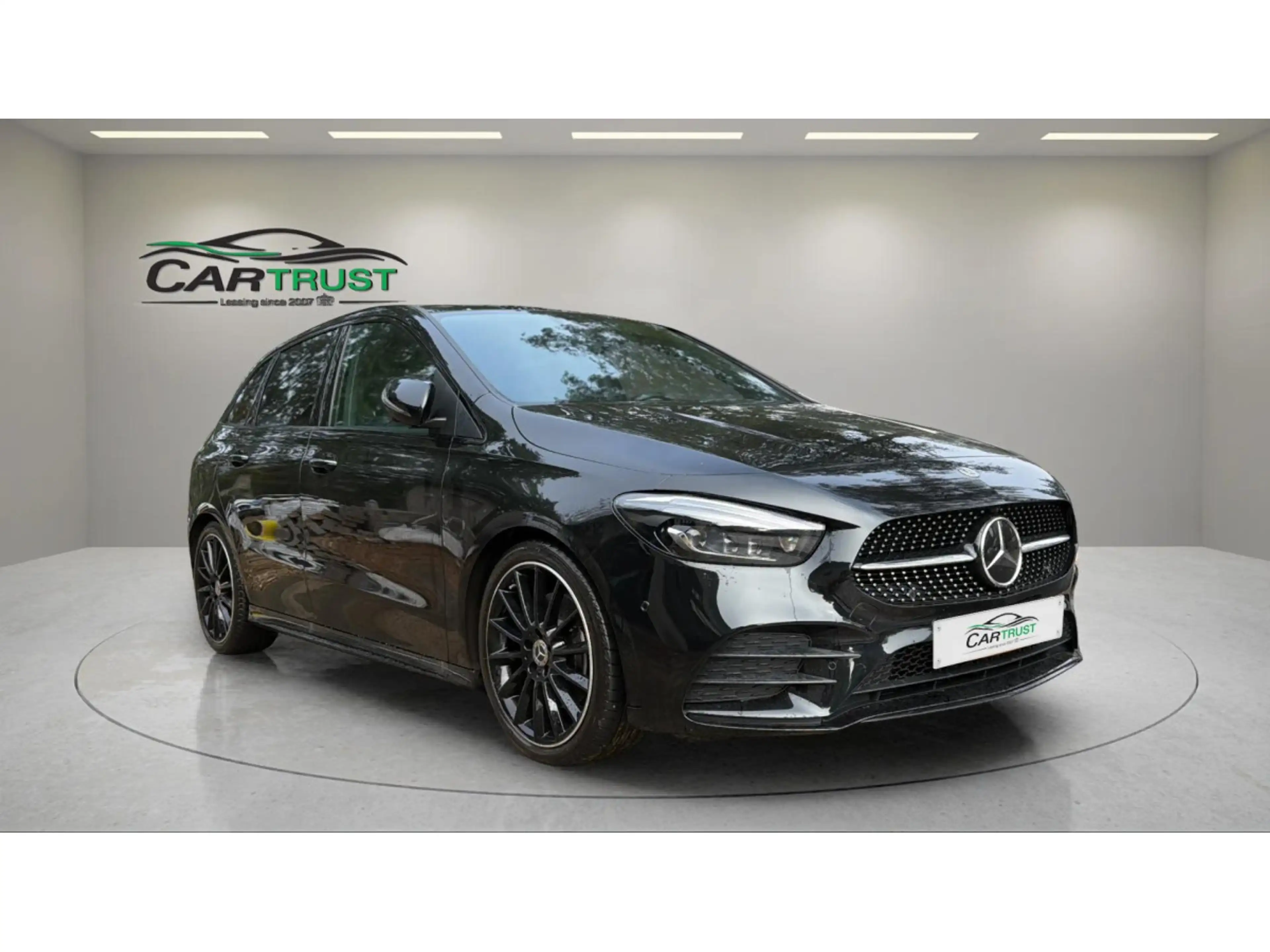 Mercedes-Benz B 220 4Matic AMG Line
