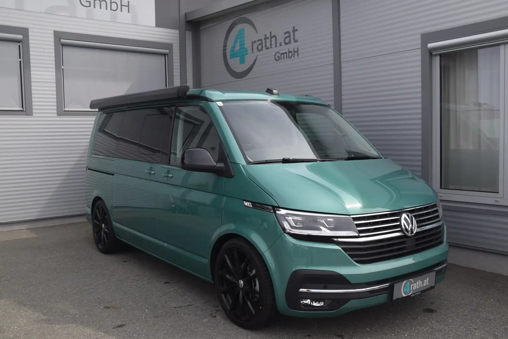 Volkswagen T6.1 California Ocean 2,0 TDI DSG / NETTO: 68.233 € Grün - 1