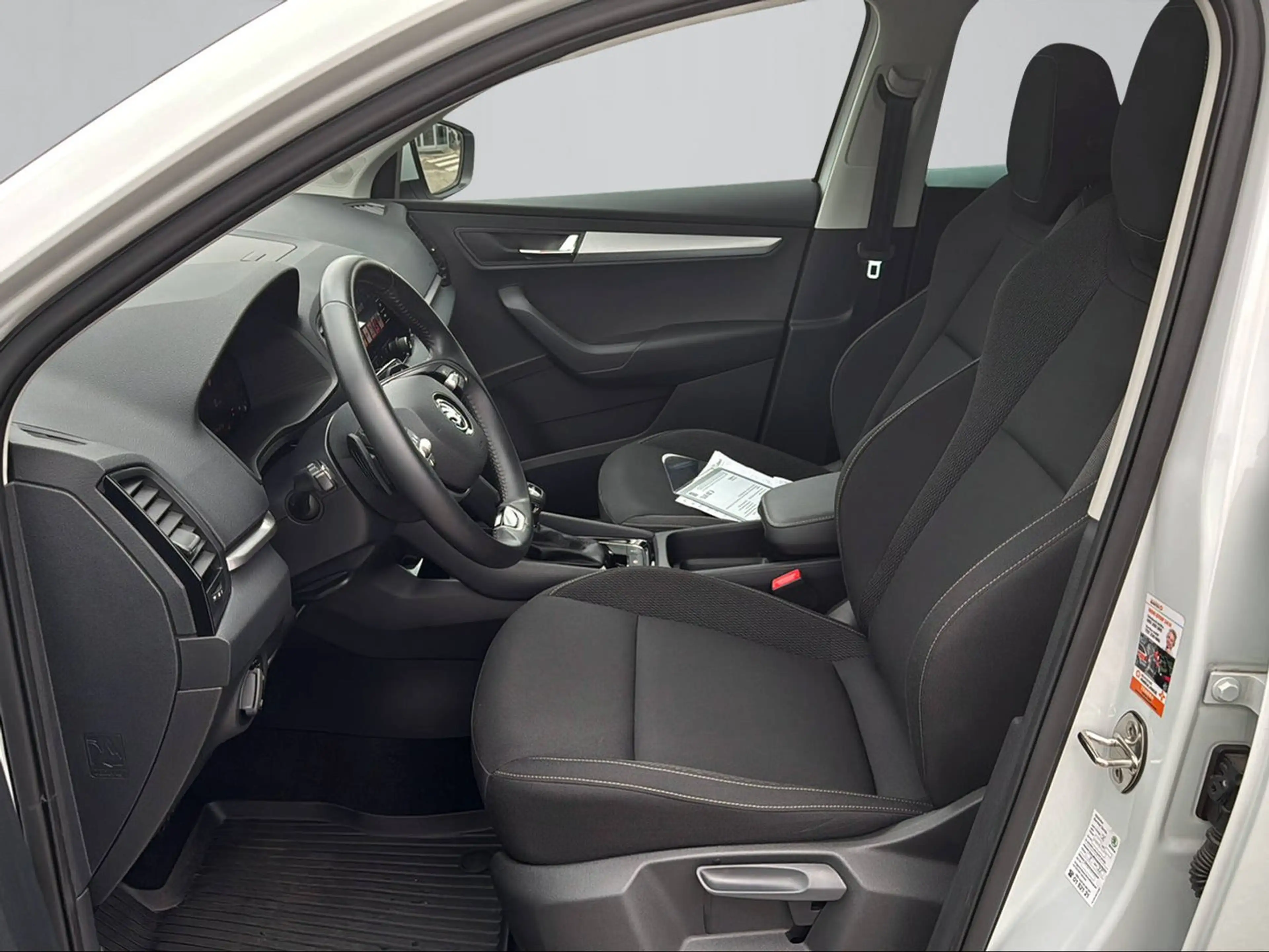 Skoda Karoq Selection TSI DSG ACT — photo 9