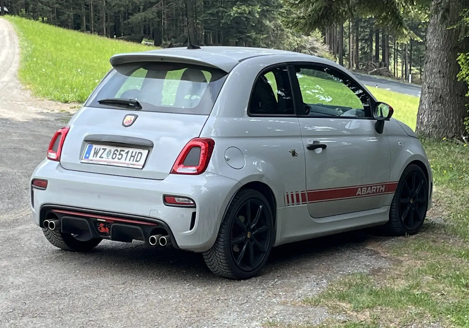 Abarth 695 Abarth 695 Grau - 2