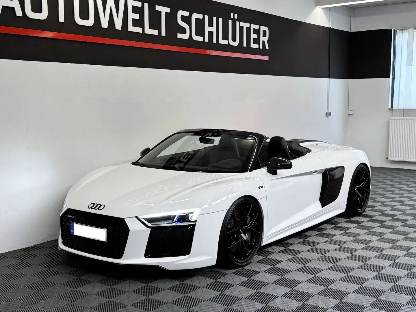 Audi R8 Spyder 5.2 FSI Quattro*BBS 20*KW*Sport-Abgas* Weiß - 1