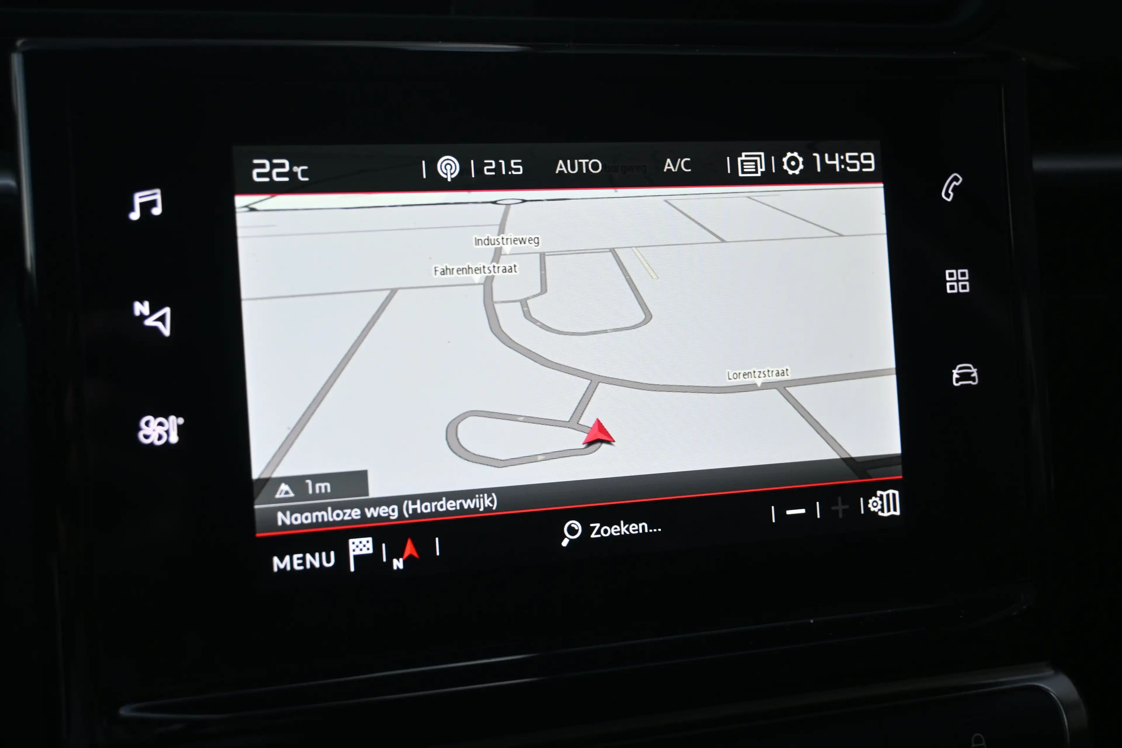 Citroen C3 1.2 PureTech Business | Cruise control | Navi by a — photo 18