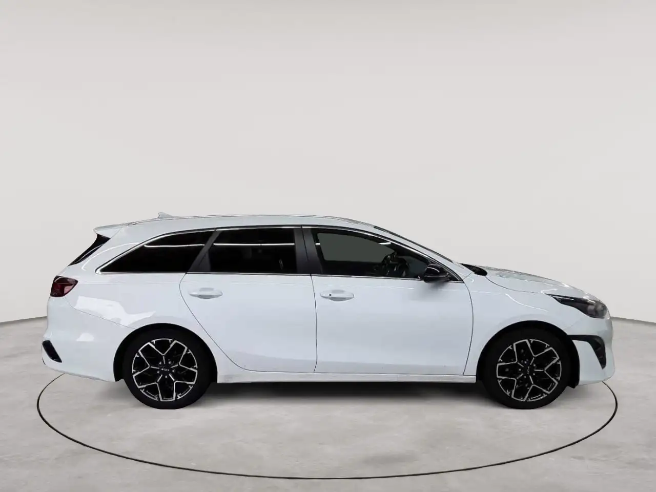 Kia Ceed SW 1.6 CRDi (48V Mild-Hybrid) DCT7 GT Line, миниатюра 3