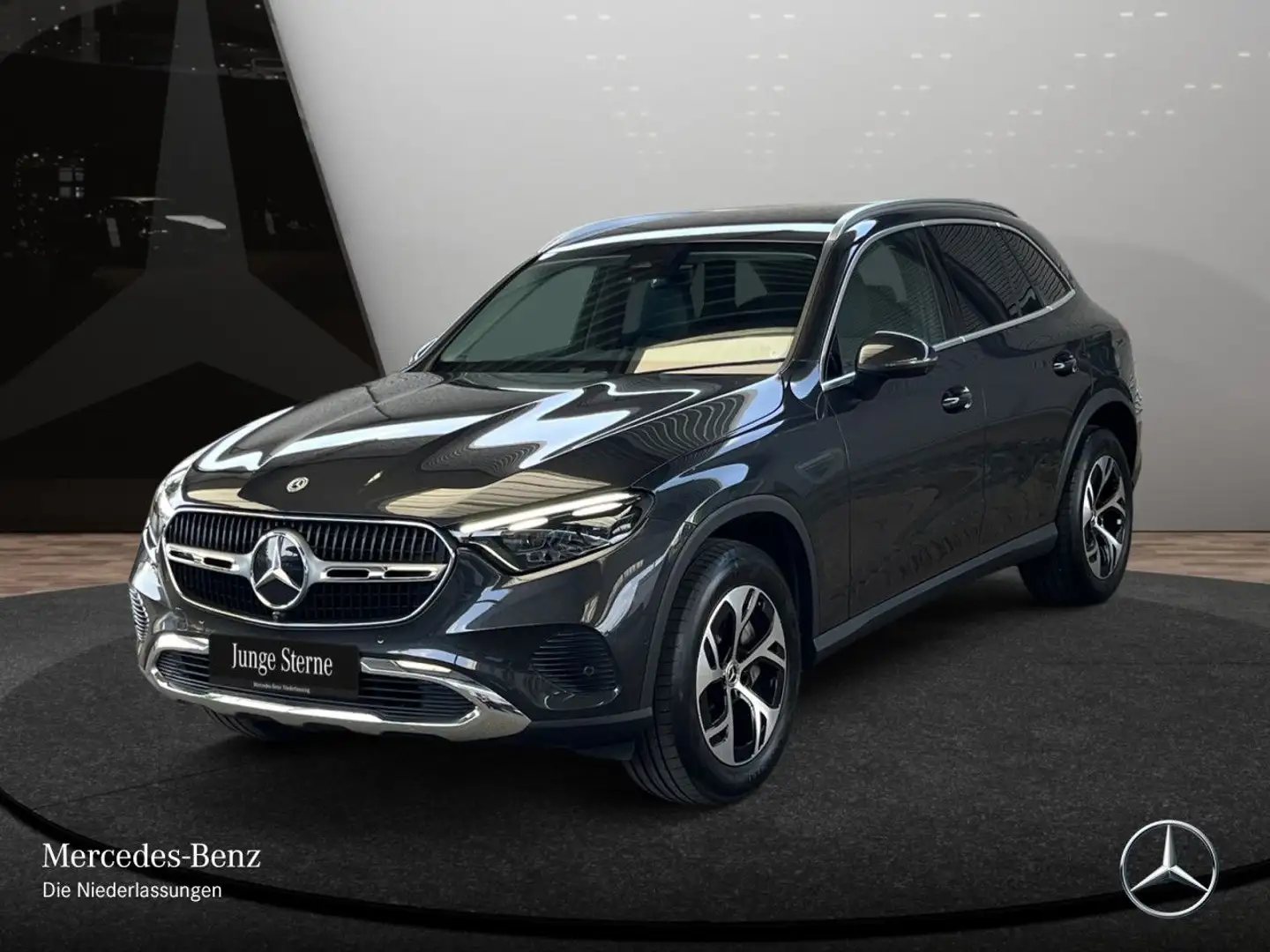 Mercedes-Benz GLC 300 e 4M AVANTG+360+BURMESTER+TOTW+KEYLESS+9G Grau - 2