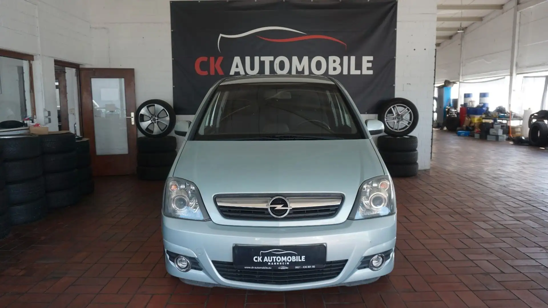 Opel Meriva Innovation 69TKM*AUTOMATIK*SHZ*KLIMA*TOP! Green - 1