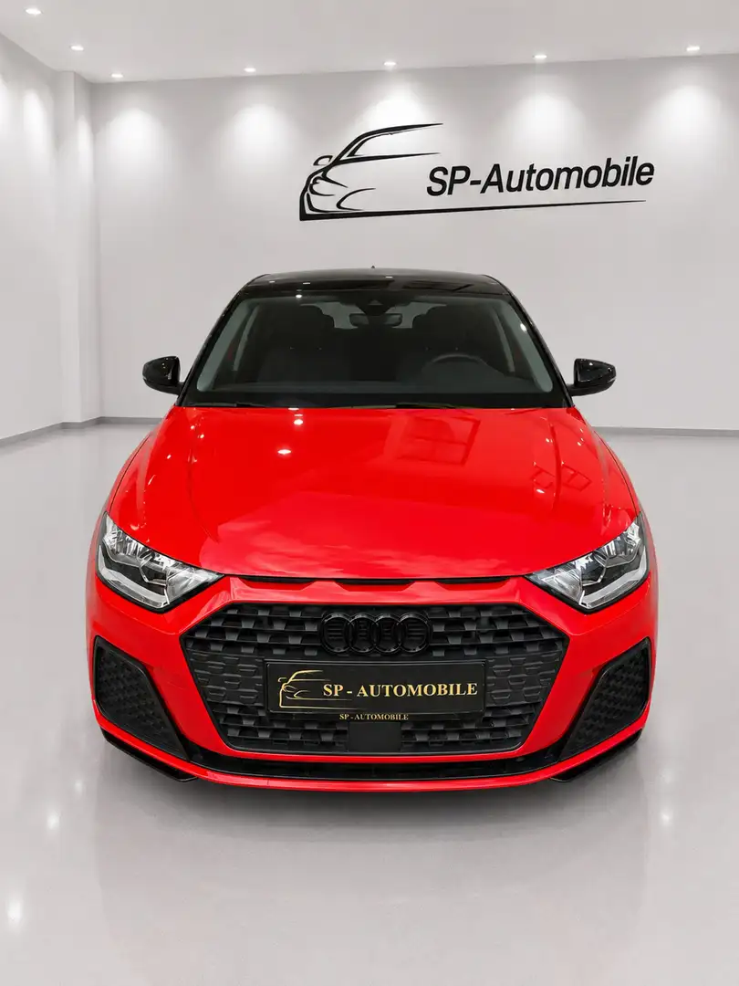 Audi A1 Kleinwagen/Sportback Rot - 2