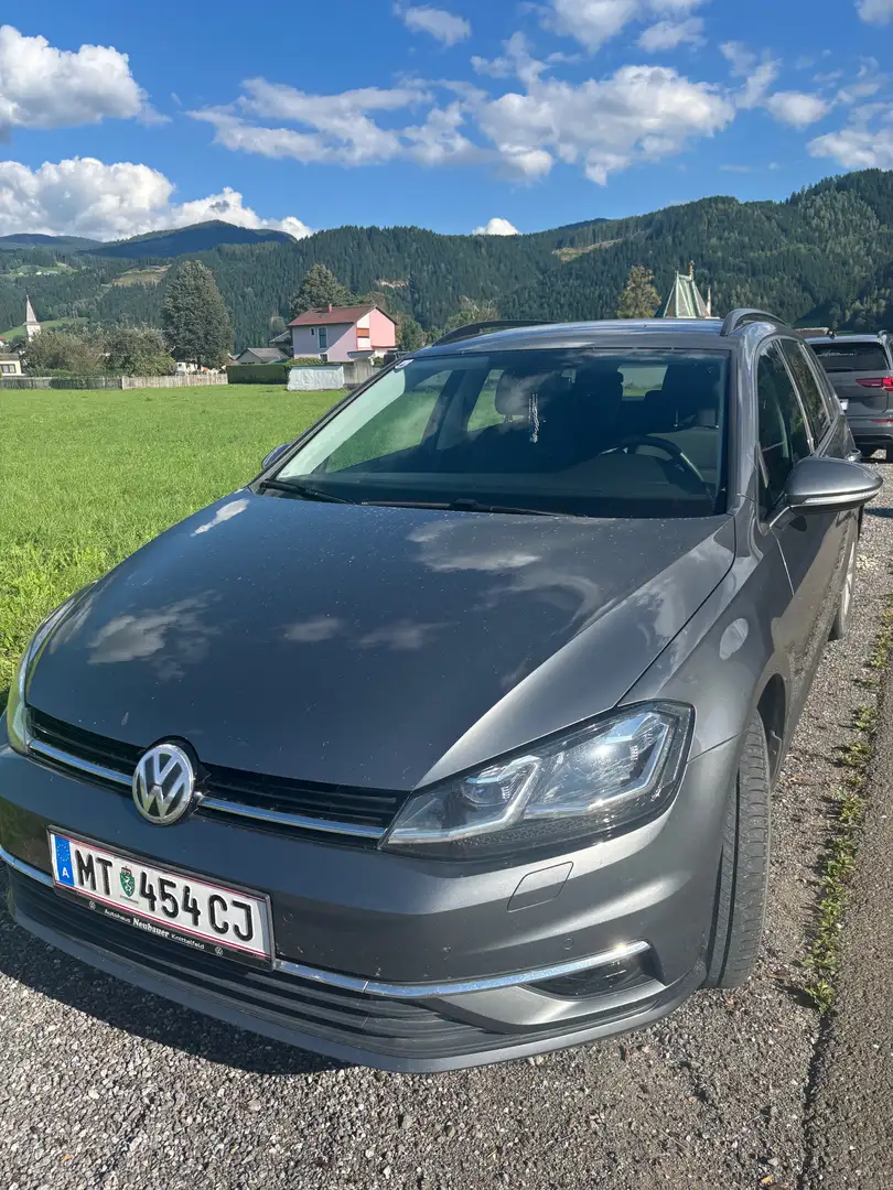 Volkswagen Golf Golf Trendline 1,0 TSI Trendline Grau - 1