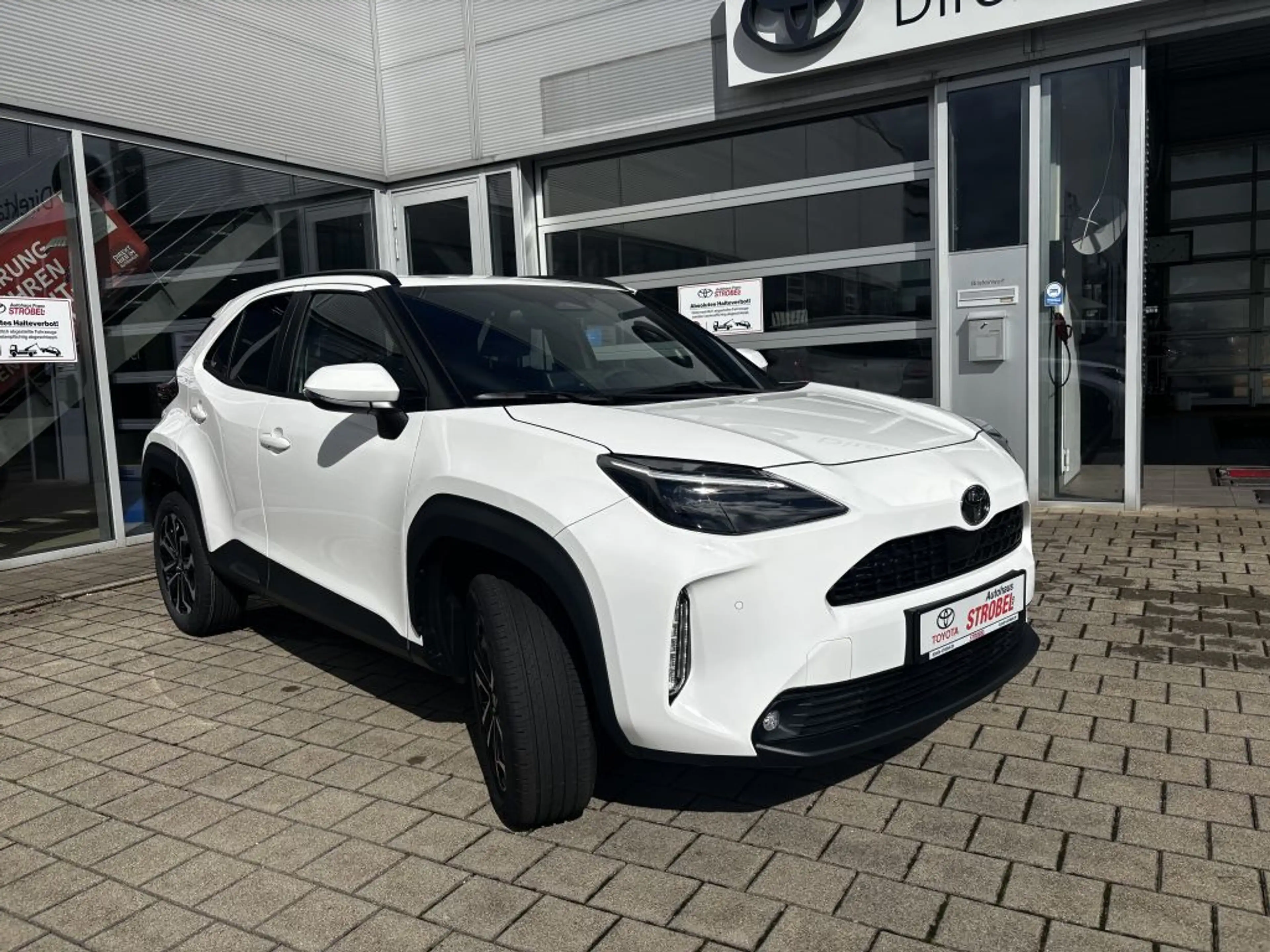 Toyota Yaris Cross Hybrid 130 1.5 VVT-i Teamplayer (XPB1) — photo 3