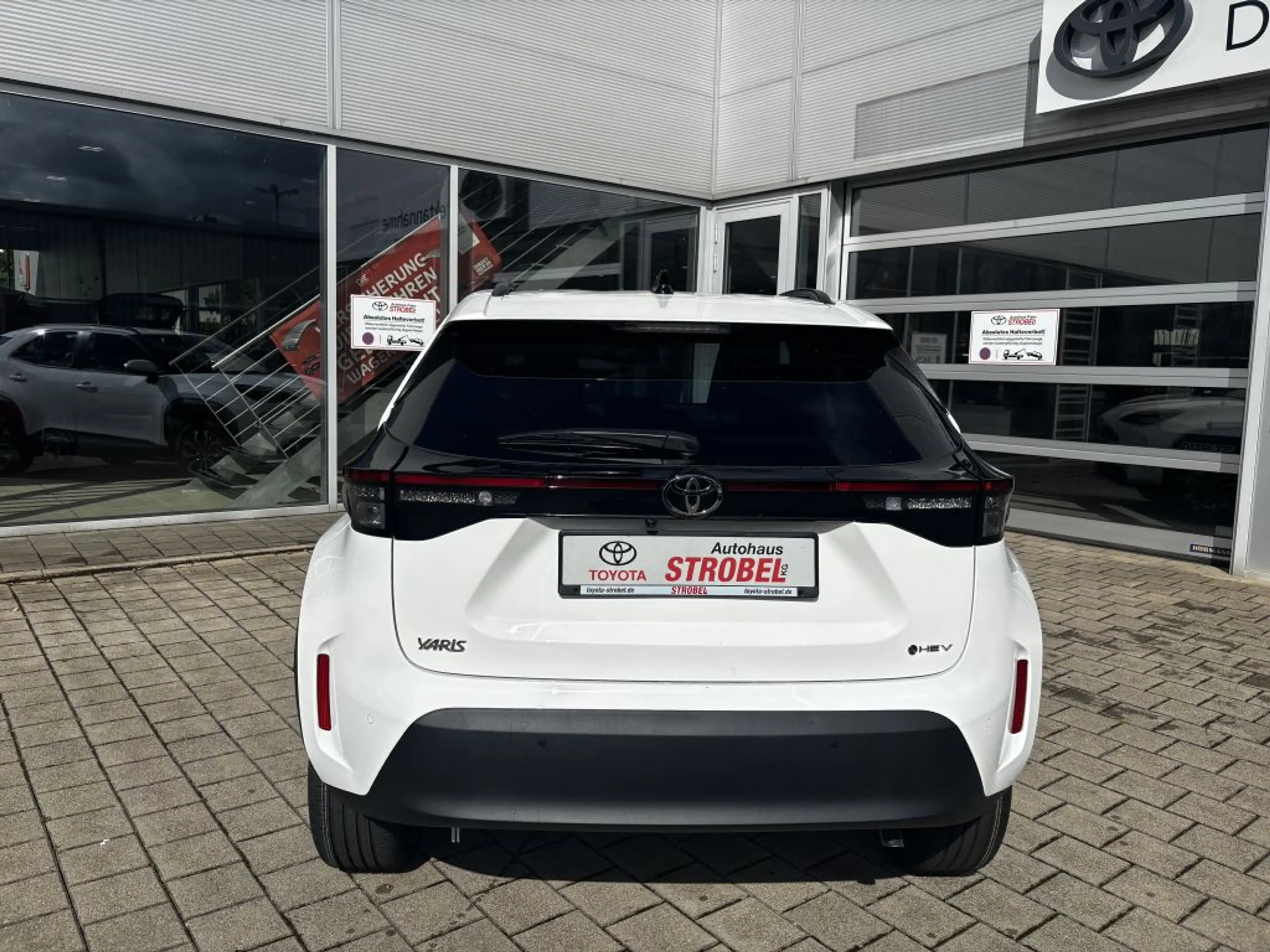 Toyota Yaris Cross Hybrid 130 1.5 VVT-i Teamplayer (XPB1) — photo 6