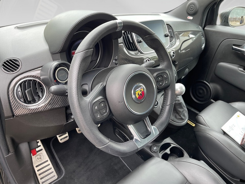 Abarth 500 595 Convertible E6D 595C Scorpione Oro 165PS — photo 12