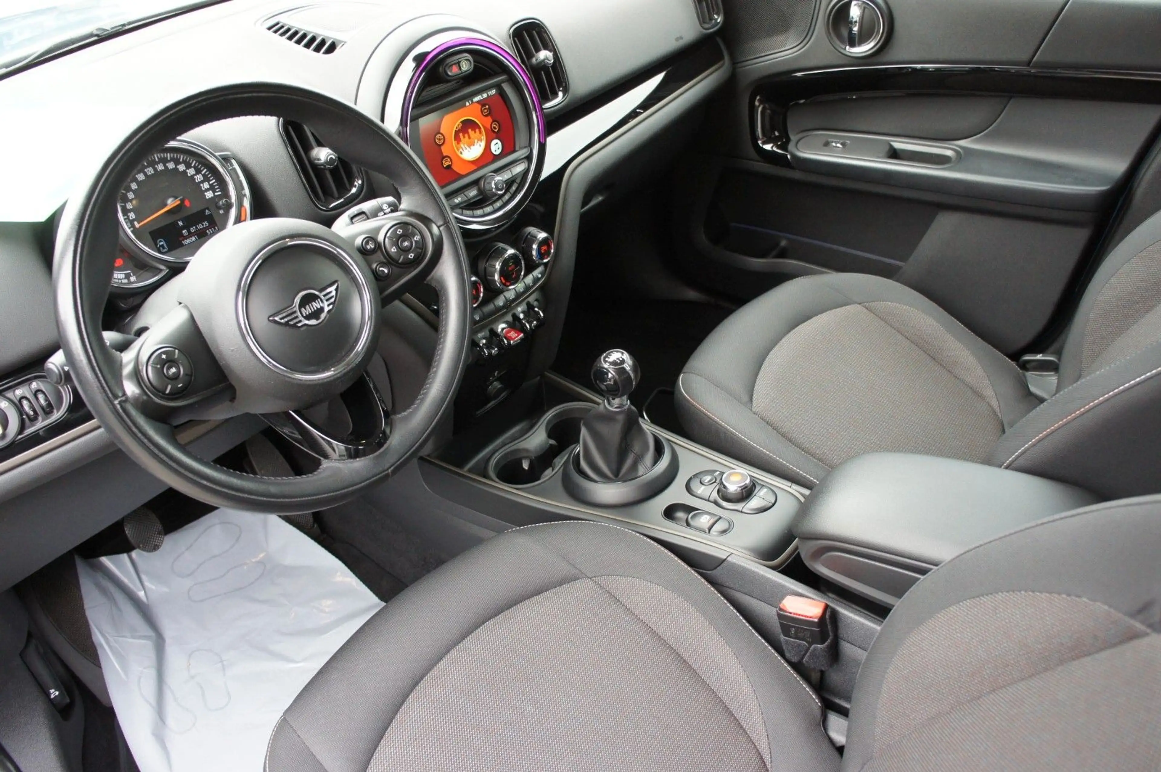 MINI One Countryman 1.5 Ltr. *KLIMA*SHZ*PDC*AHK* — photo 12
