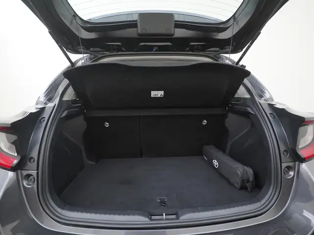 Toyota Yaris view 19