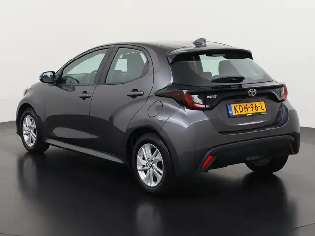 Toyota Yaris view 6