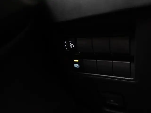 Toyota Yaris view 27