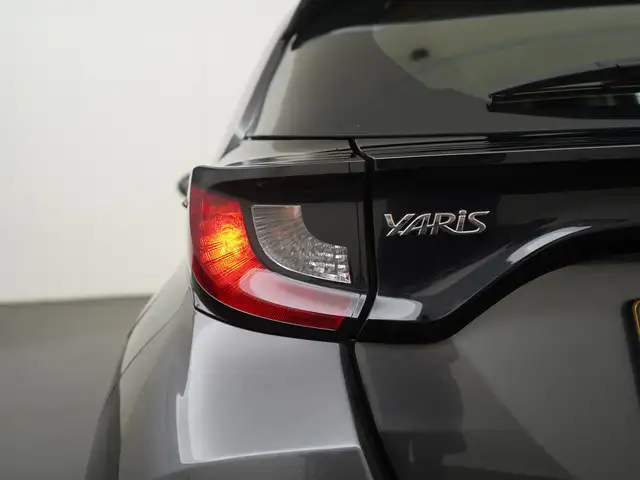 Toyota Yaris view 17