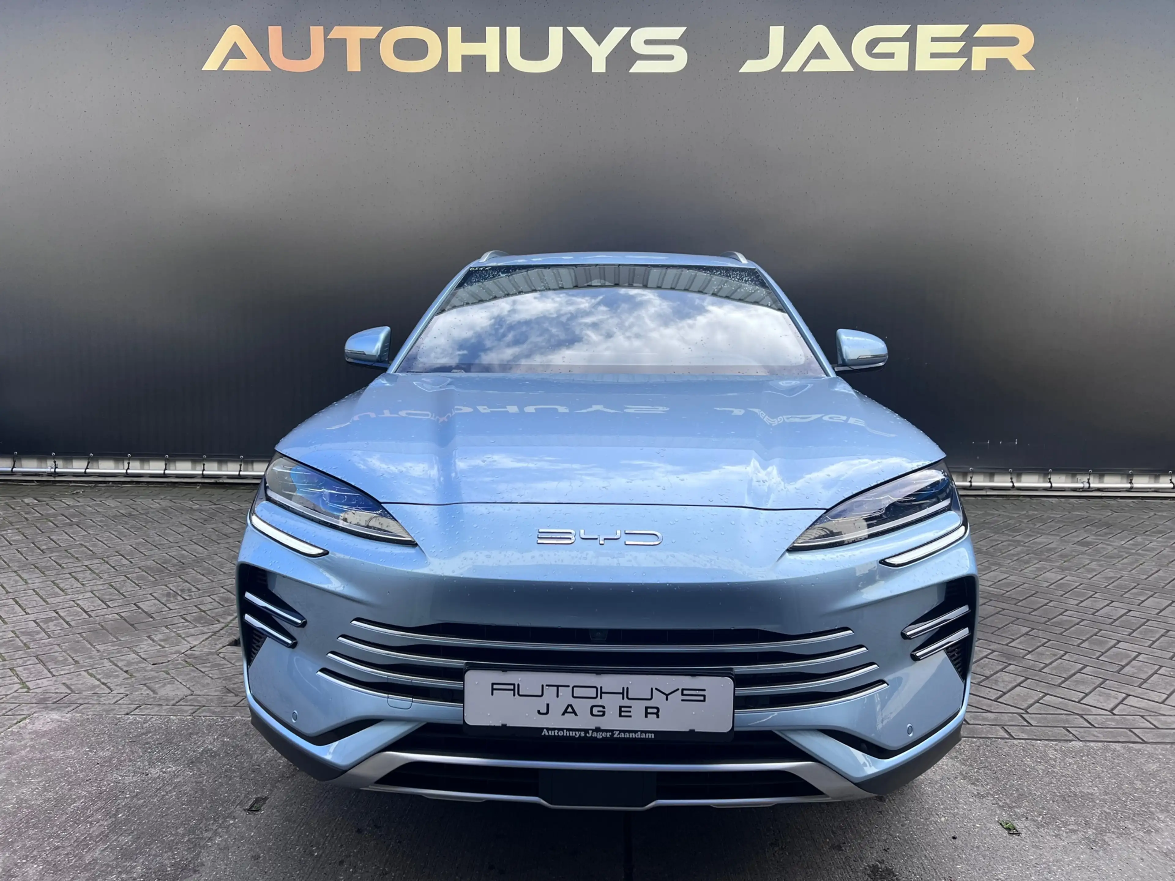 BYD Seal U 1.5 T DM-i AWD Design - Longe Range Pano HUD Venti — photo 10