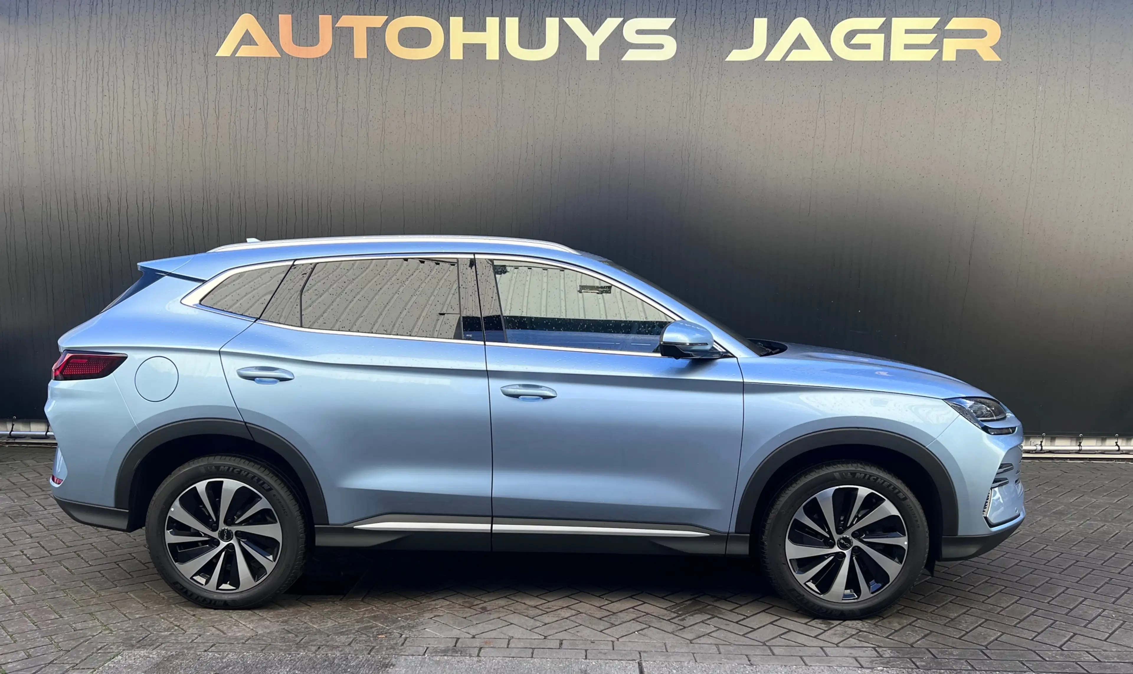 BYD Seal U 1.5 T DM-i AWD Design - Longe Range Pano HUD Venti — photo 7