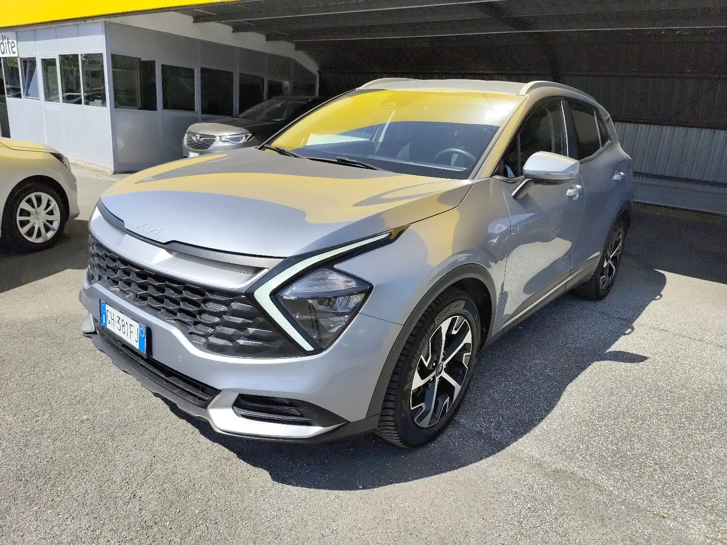 Kia Sportage 1.6 TGDi MHEV Business Grigio - 2