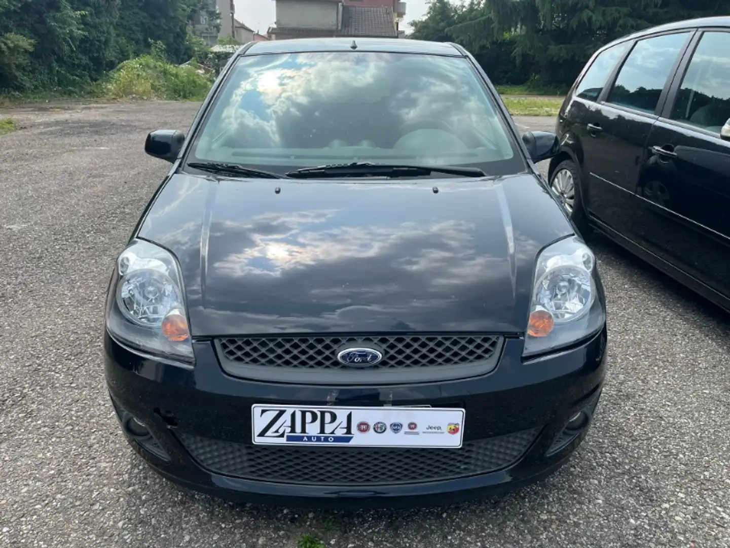 Ford Fiesta 1.4 TDCi 3p. Ghia Negru - 2