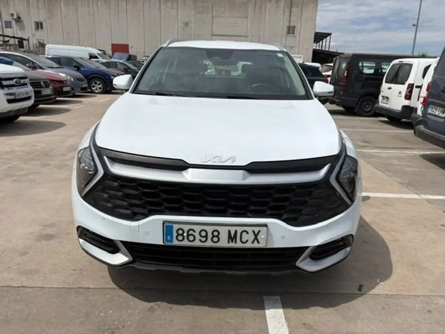 Kia Sportage 1.6 CRDi MHEV Drive 4x2 136 Blanco - 2