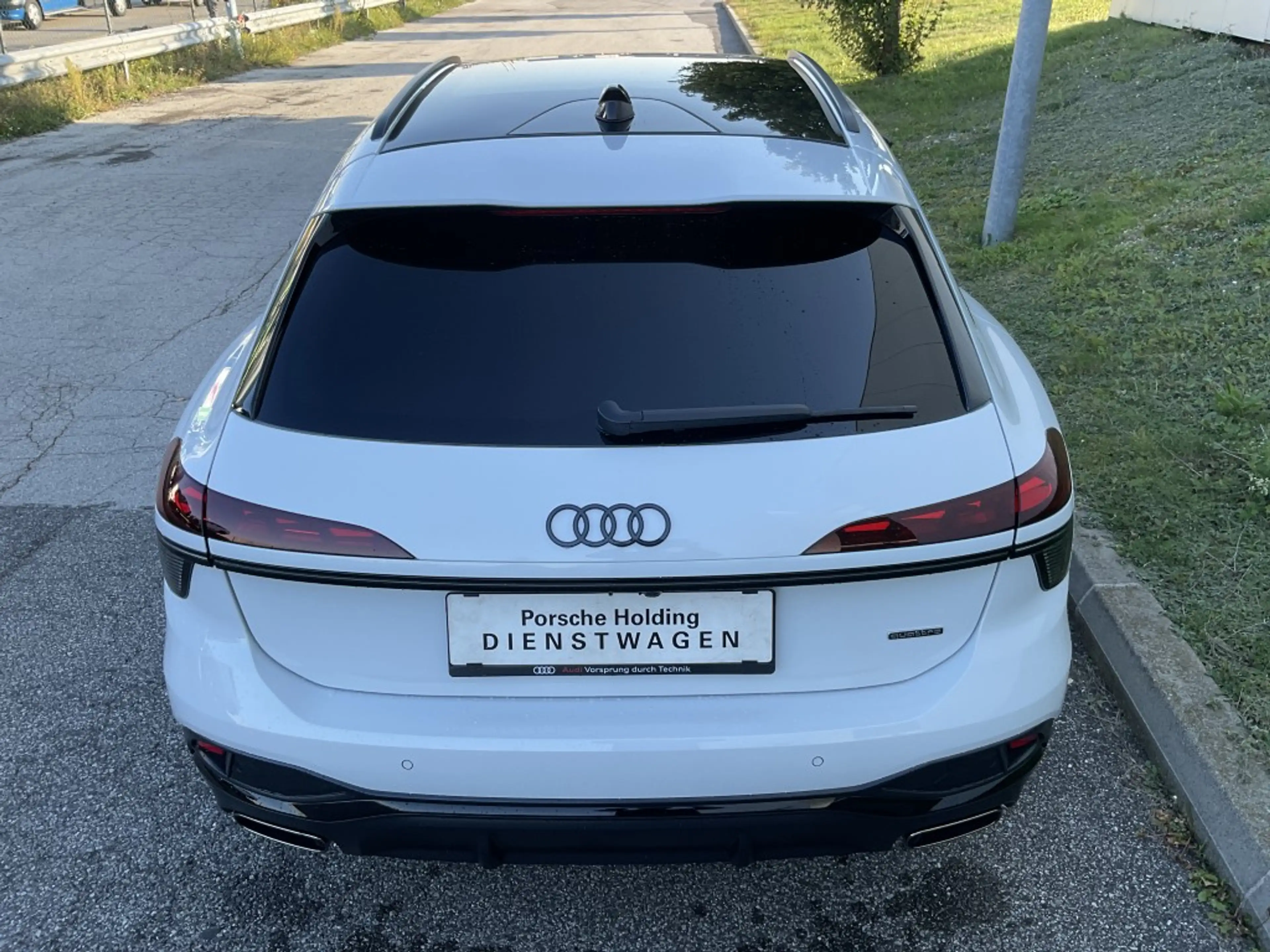 Audi A6 Avant e-hybrid quattro 270 kW — photo 4