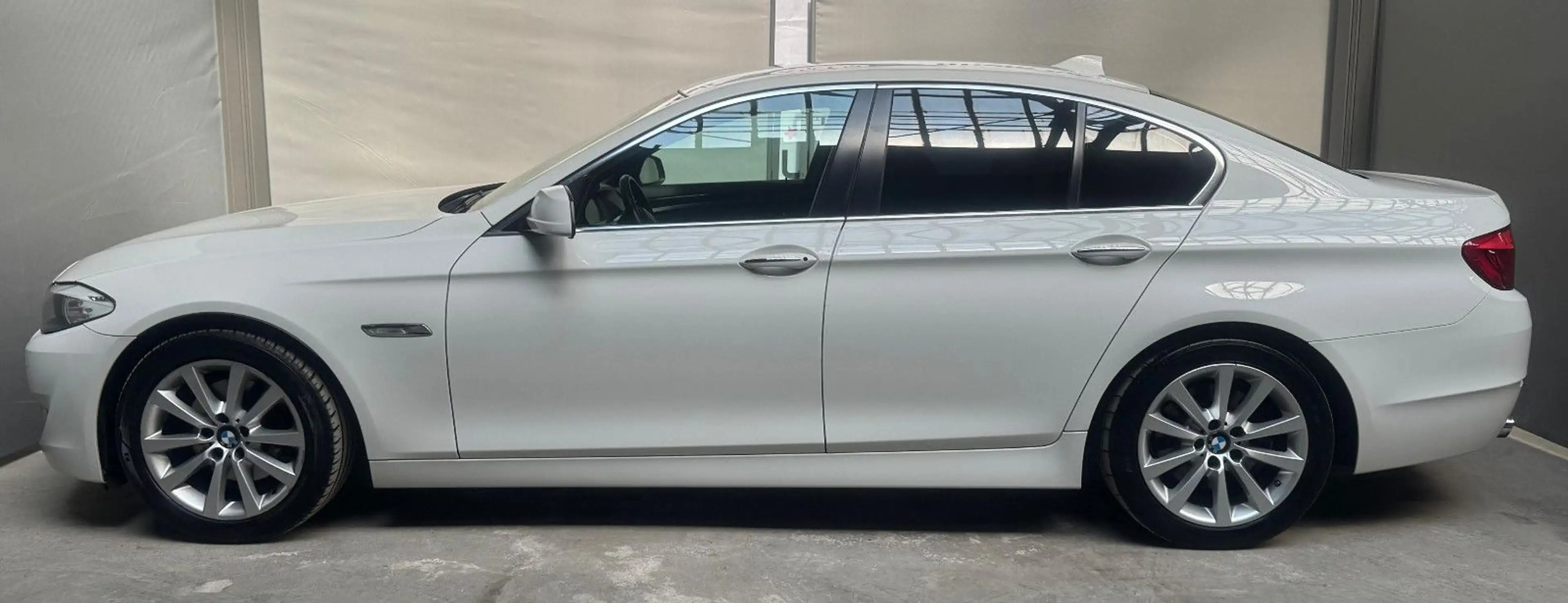 BMW 528 i 530i Leder Xenon Komfortzugang SSD — photo 10