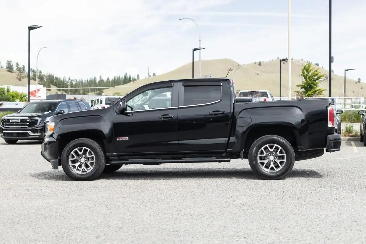 GMC Canyon снимка GMC Canyon