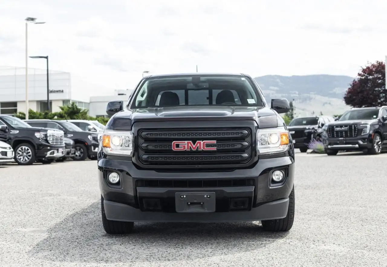 GMC Canyon снимка GMC Canyon