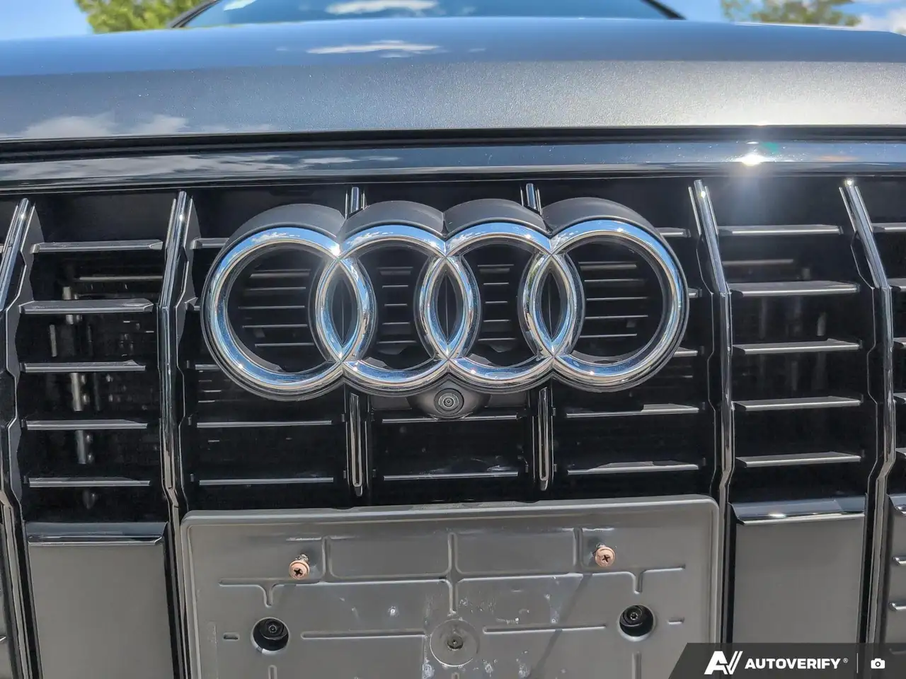Audi Q3 photo Audi Q3