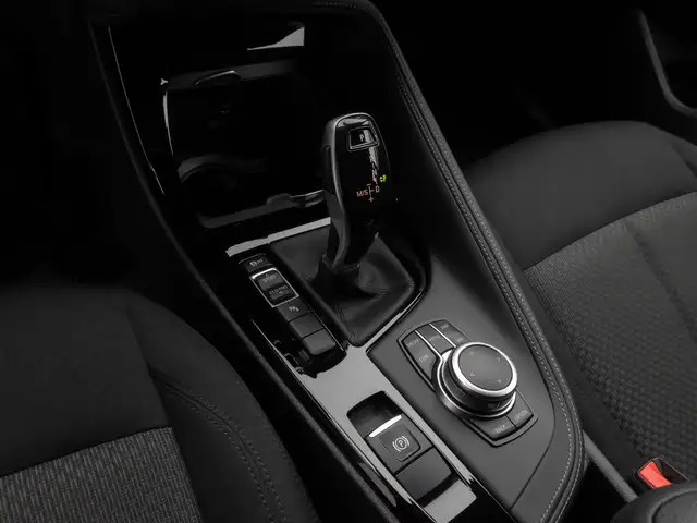 BMW X2 view 22