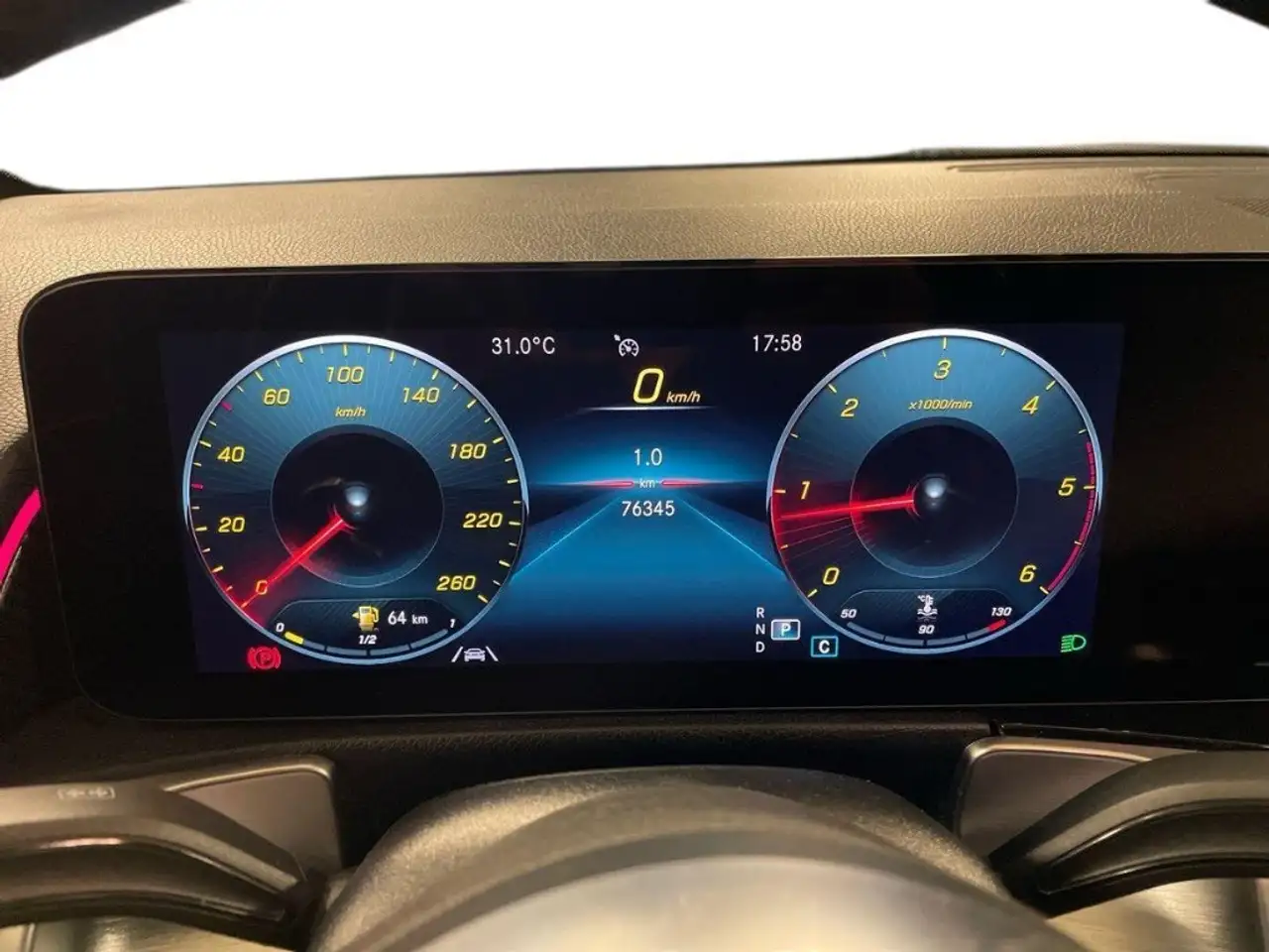 Mercedes-Benz GLB - GLB 200 d Premium auto, миниатюра 9