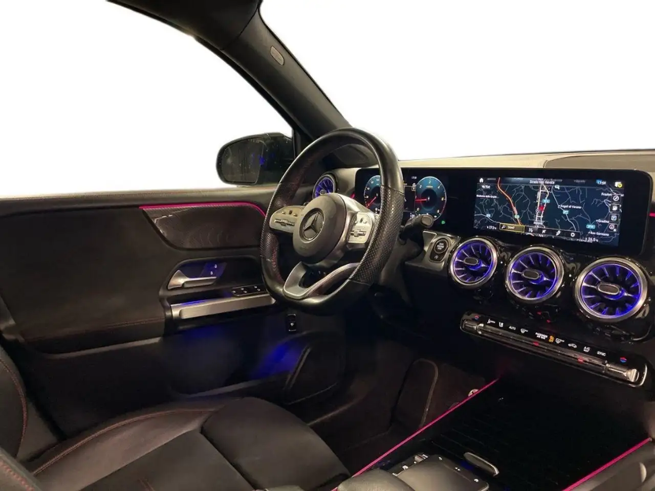 Mercedes-Benz GLB - GLB 200 d Premium auto, миниатюра 12
