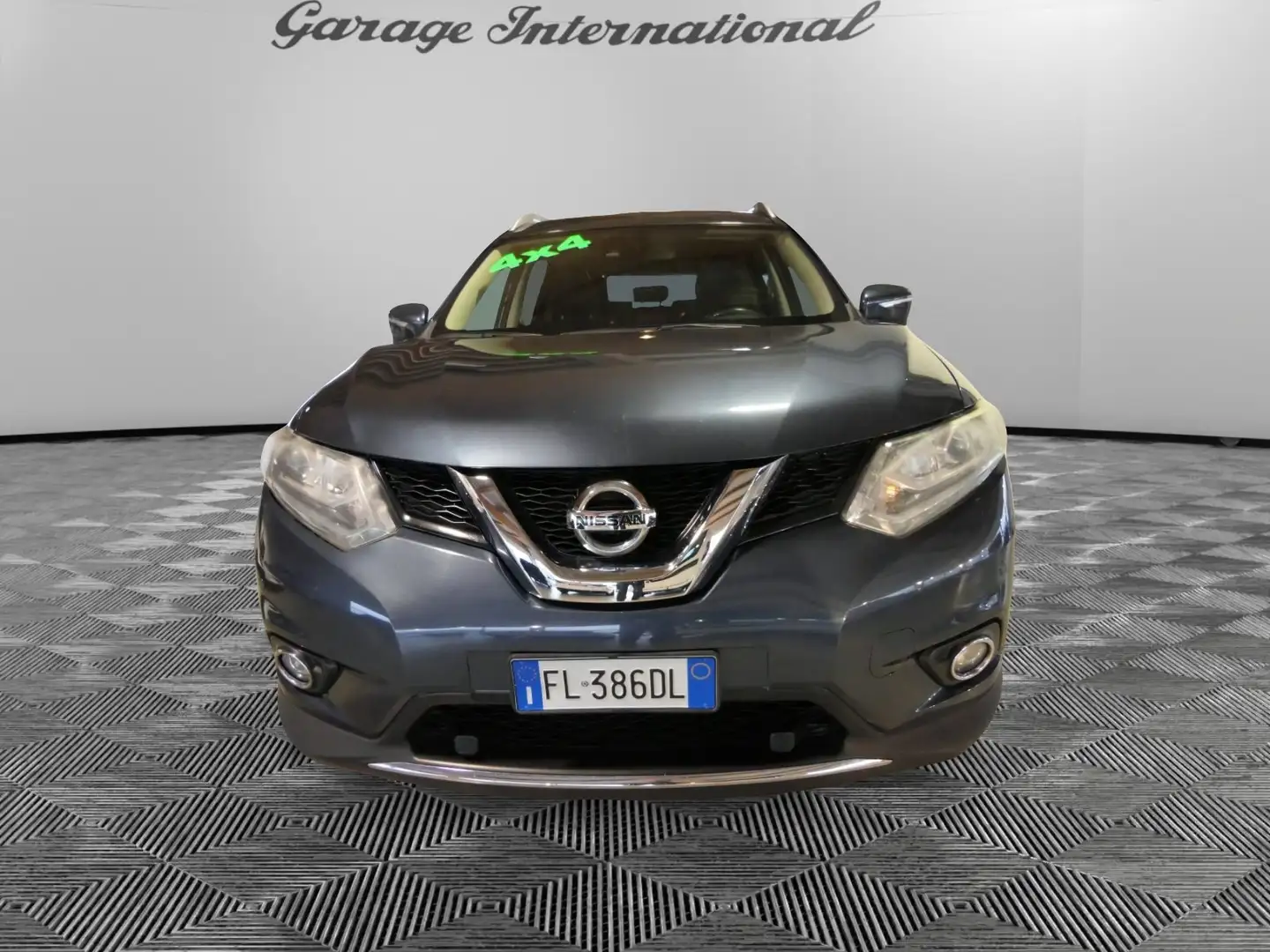 Nissan X-Trail 2.0 dCi 4WD Tekna Blauw - 2