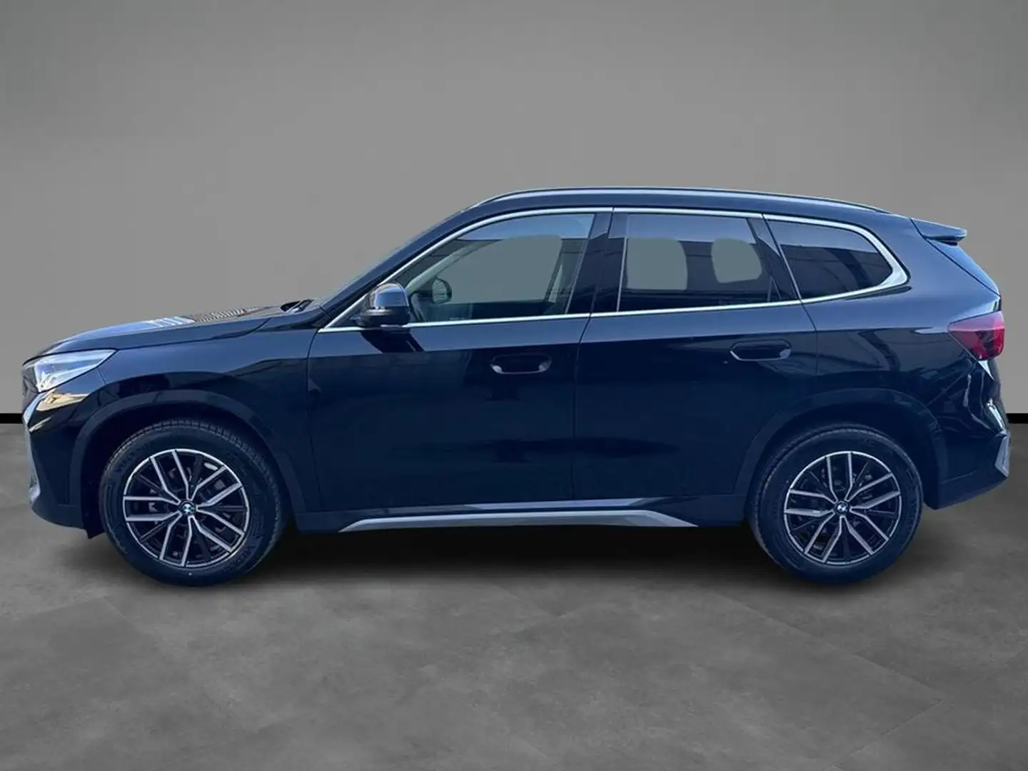 BMW X1 sdrive18d X-Line auto Nero - 2