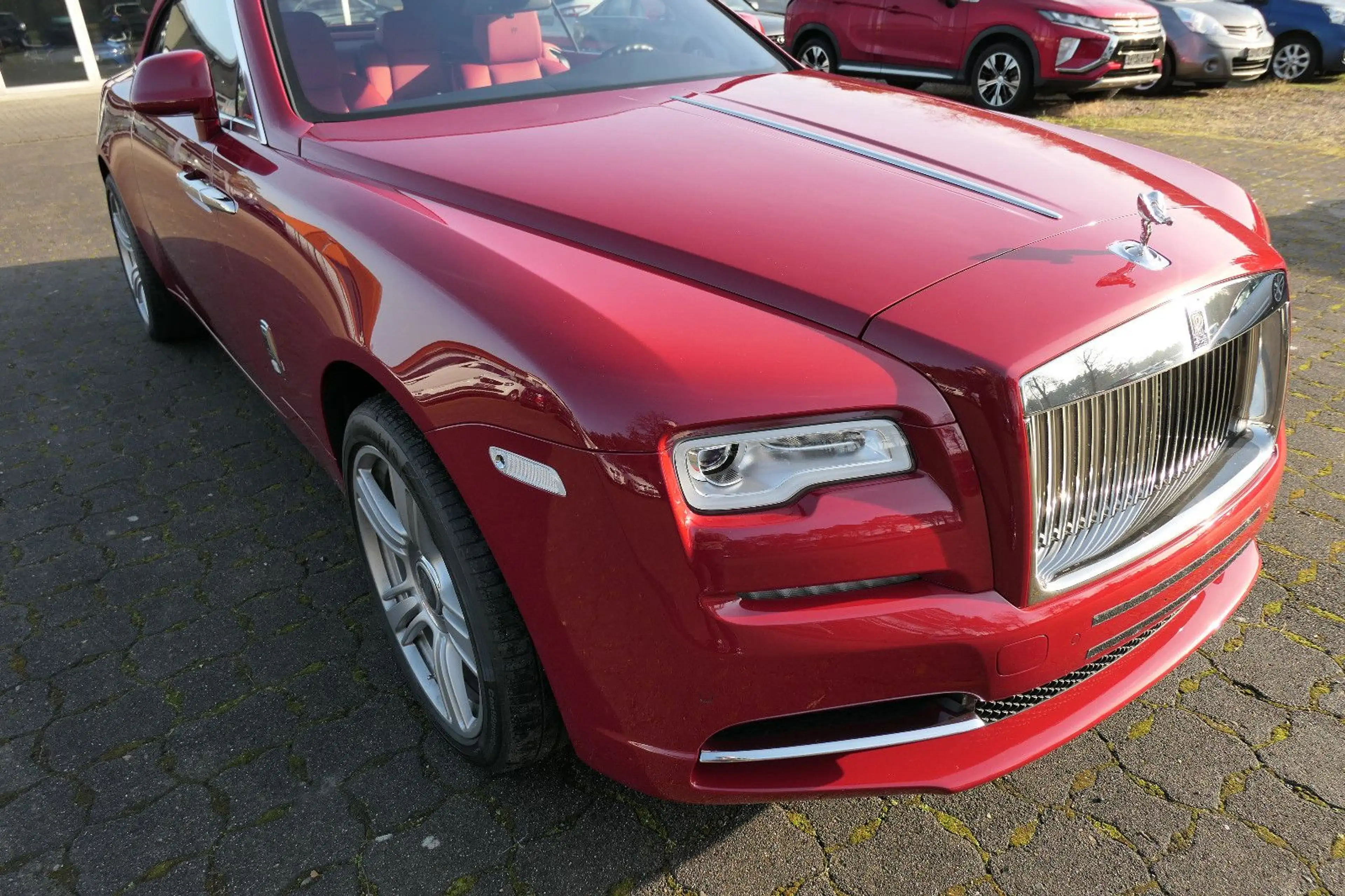 Rolls-Royce Dawn — photo 9