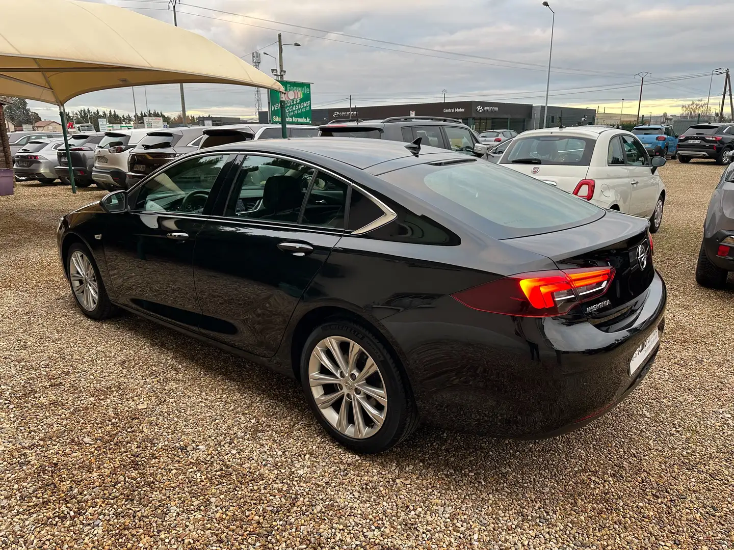 Opel Insignia 1.5 Diesel 122ch Elegance Business 2021 Zwart - 2