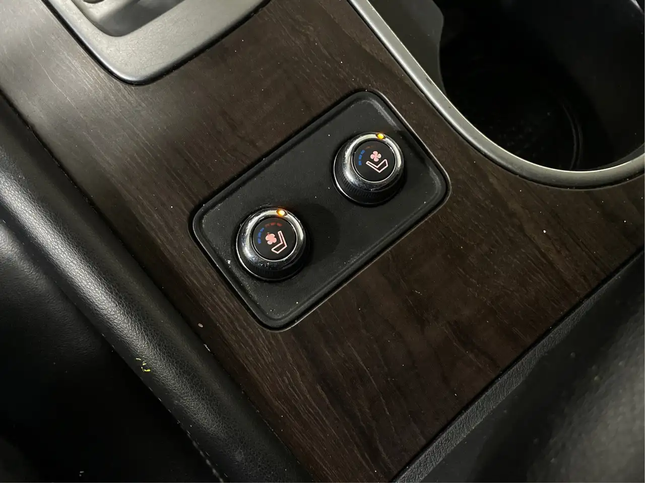 Nissan Murano снимка Nissan Murano