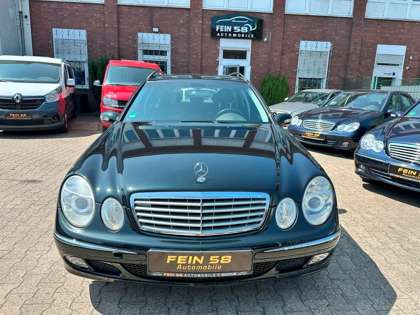 Mercedes-Benz E 320 T ELEGANCE,HU/AU 03/27 - 2