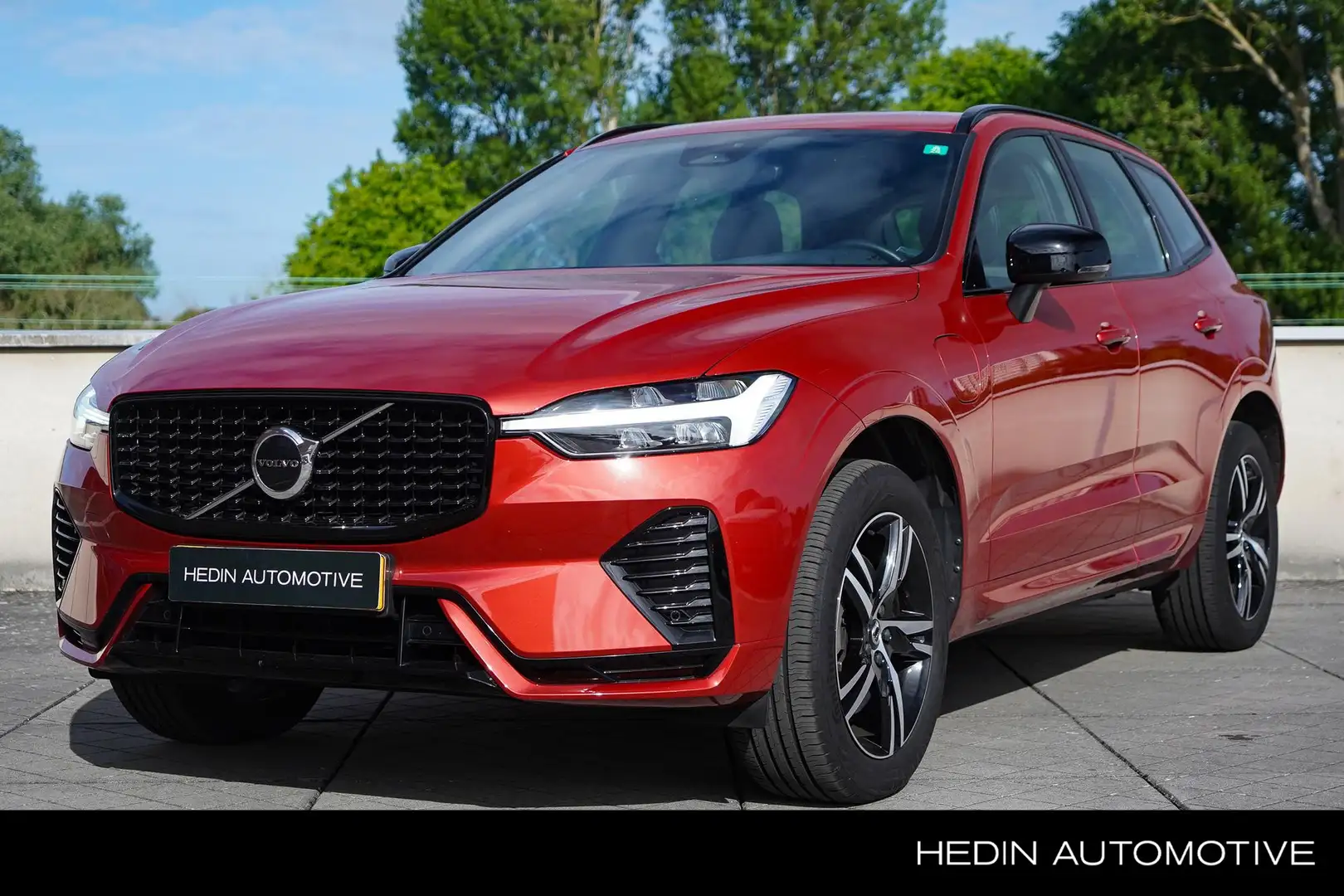 Volvo XC60 2.0 T6 Plug-in hybrid AWD R-Design Adaptieve Cruis Oranje - 1