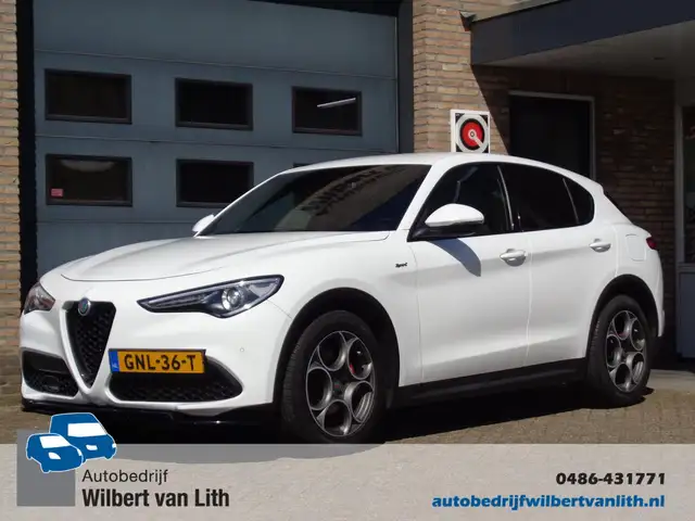 Alfa Romeo Stelvio 2.2 JTD Super Executive Sprint | Camera | Navi | A
