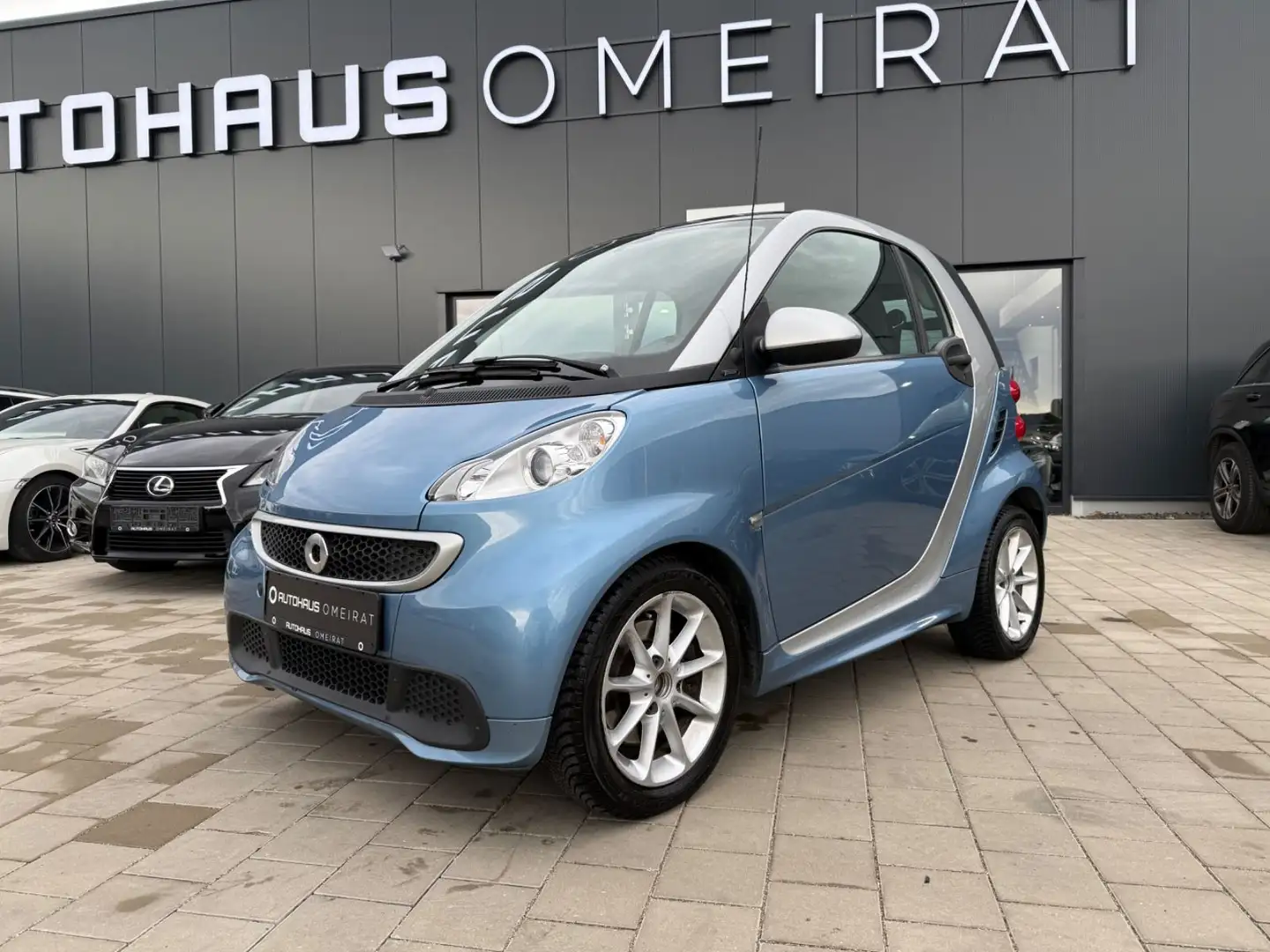 smart forTwo fortwo coupe MHD 2-Hand/Klimaanlage/Pano-Dach Azul - 1